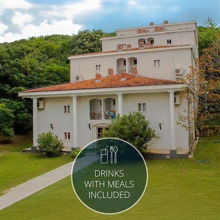 Hotel Delfin Omišalj Esterno foto