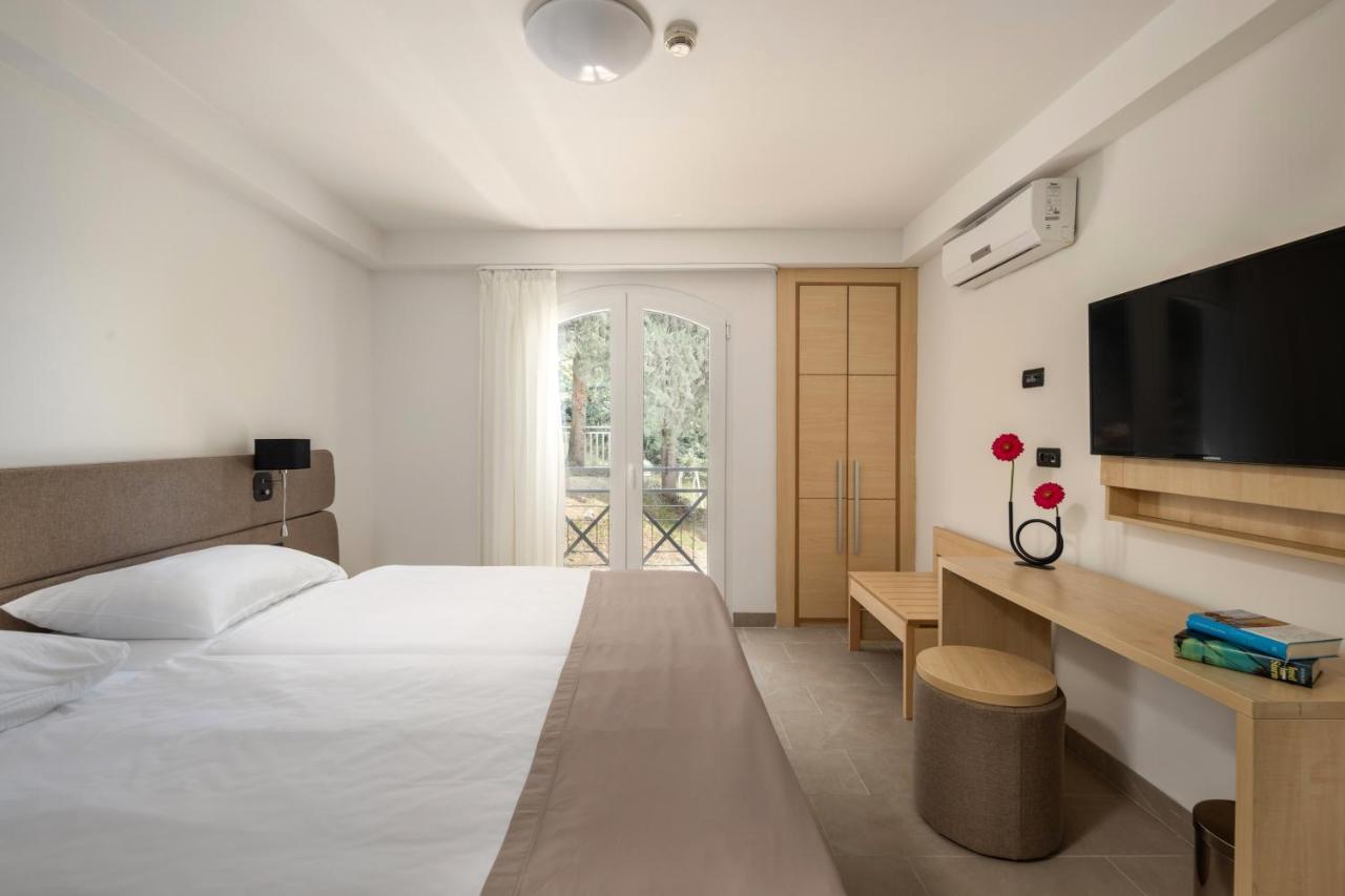 Hotel Delfin Omišalj Esterno foto
