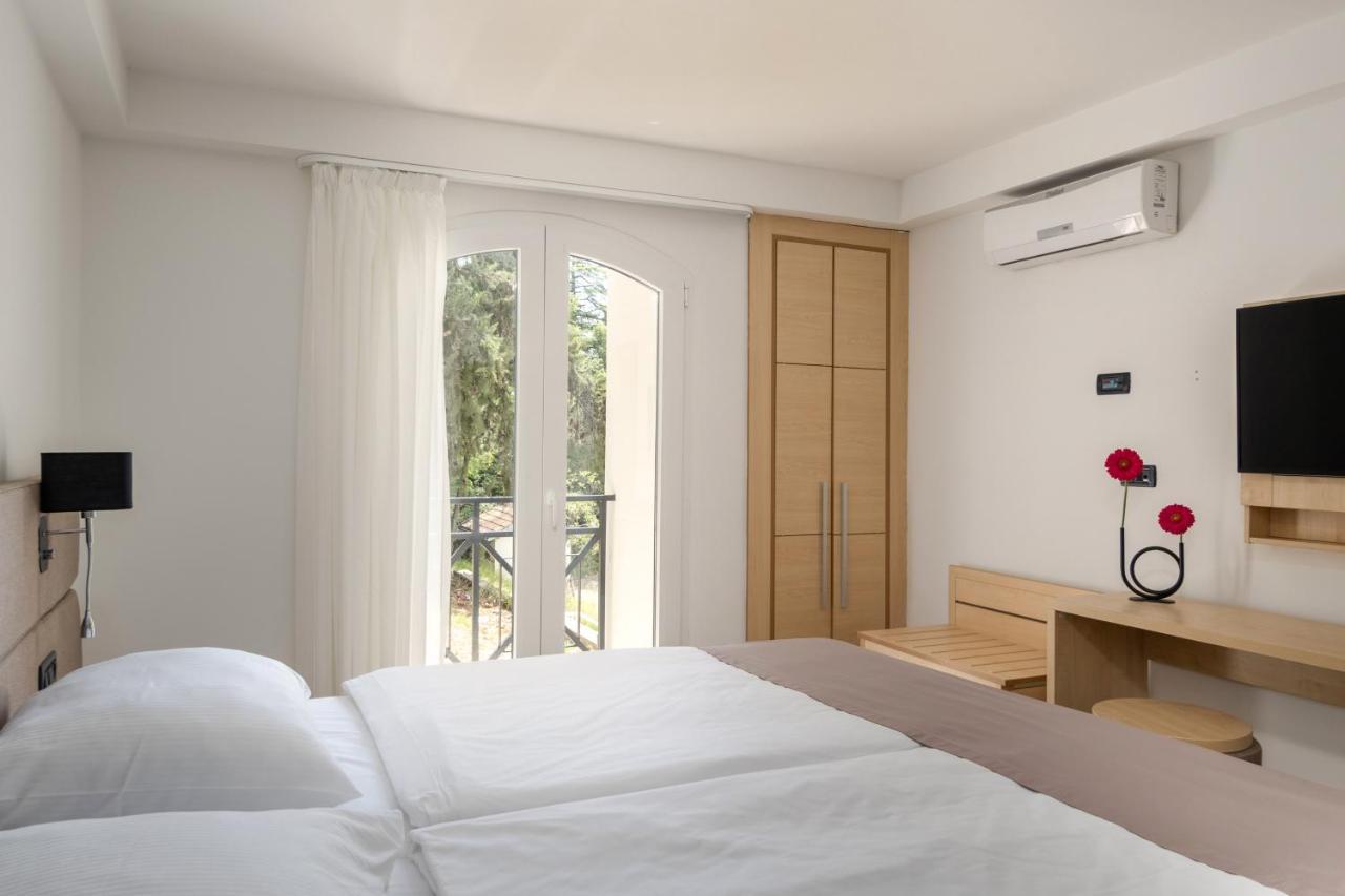 Hotel Delfin Omišalj Esterno foto