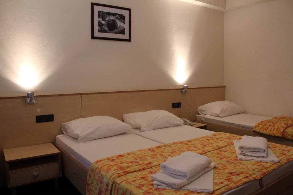 Hotel Delfin Omišalj Esterno foto